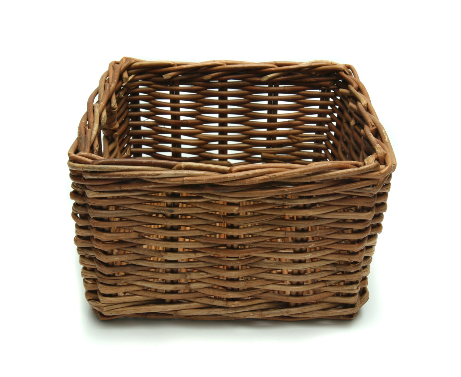 【邪魔をする、妨げる、中断する】disturb/ disrupt/ interrupt/ interfere/ impede/ hinder